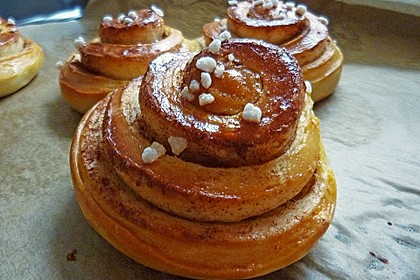 Schwedische Zimtschnecken (Kanelbullar) 37