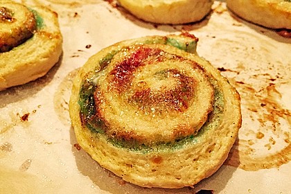 Schwedische Zimtschnecken (Kanelbullar) 136
