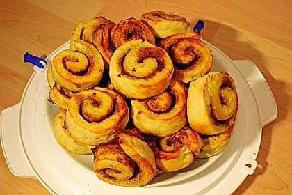 Schwedische Zimtschnecken (Kanelbullar) 52