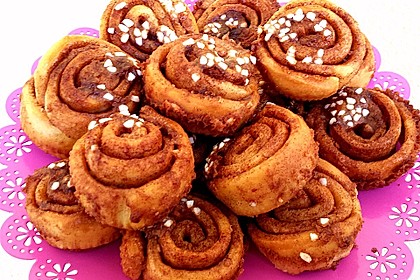 Schwedische Zimtschnecken (Kanelbullar) 16