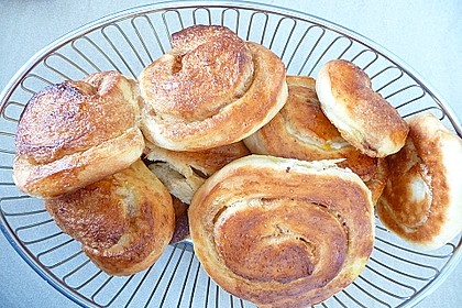 Schwedische Zimtschnecken (Kanelbullar) 161