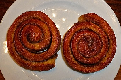 Schwedische Zimtschnecken (Kanelbullar) 100