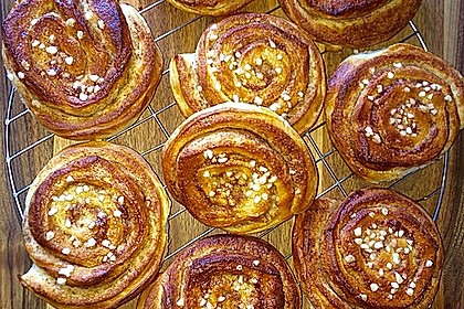 Schwedische Zimtschnecken (Kanelbullar) 148