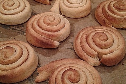 Schwedische Zimtschnecken (Kanelbullar) 53
