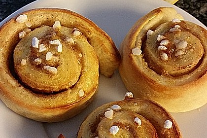 Schwedische Zimtschnecken (Kanelbullar) 20
