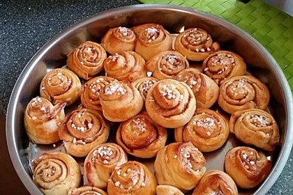 Schwedische Zimtschnecken (Kanelbullar) 88