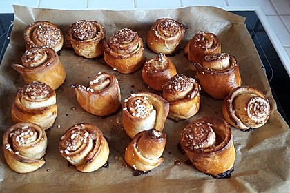 Schwedische Zimtschnecken (Kanelbullar) 93