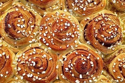 Schwedische Zimtschnecken (Kanelbullar) 74