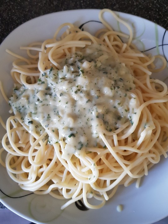 Nudeln mit Käse - Basilikum - Soße von suesse_tina | Chefkoch.de