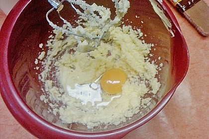 Kleine Kuchen im Waffelbecher 419