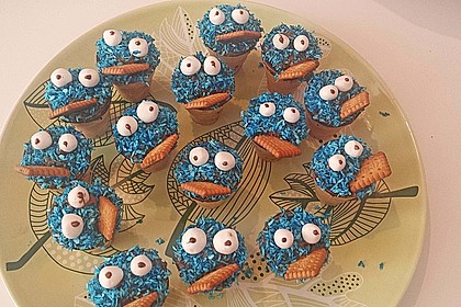 Kleine Kuchen im Waffelbecher 12