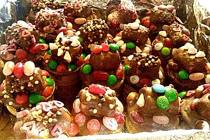 Kleine Kuchen im Waffelbecher 286