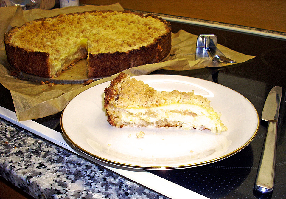 Leichter Apfelkuchen mit Vanillepudding und Streuseln von Lorina ...