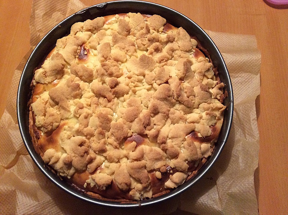 Leichter Apfelkuchen mit Vanillepudding und Streuseln von Lorina ...