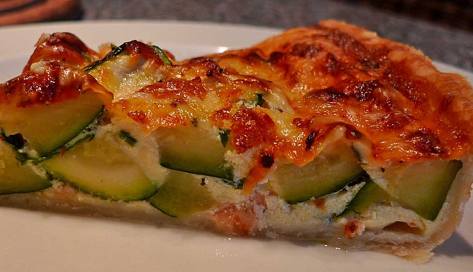 Quiche mit Zucchini und Räucherlachs von annaanja | Chefkoch.de