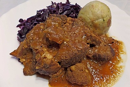 Brauhaus-Gulasch 13