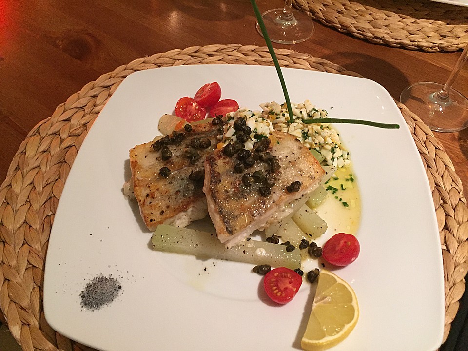 Gebratener Zander auf Kohlrabi mit Schnittlauch - Vinaigrette und ...