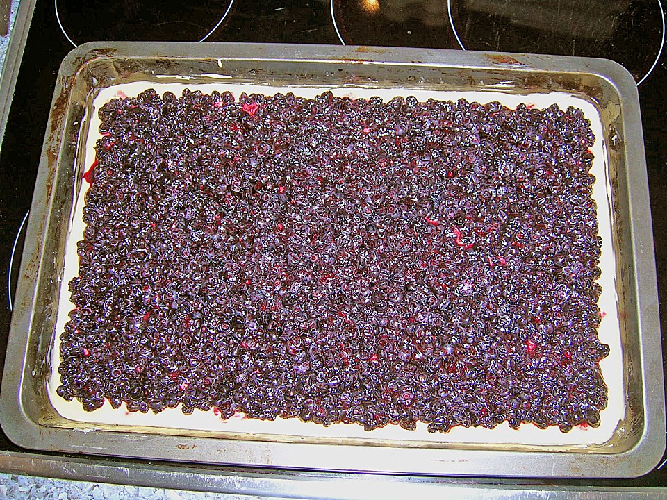 Heidelbeerkuchen (Schwarzbeerkuchen) mit Eierlikör von cindy2 | Chefkoch.de