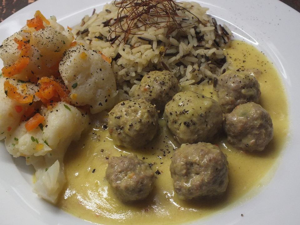 Hackfleischbällchen in Currysoße mit Reis, glutenfrei von coco82 ...