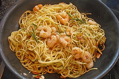 Spaghetti mit Garnelen 10