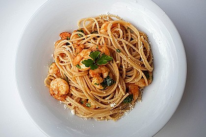 Spaghetti mit Garnelen 12