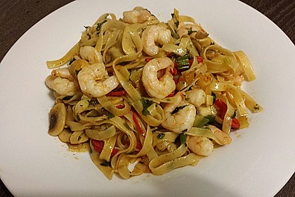 Spaghetti mit Garnelen 14