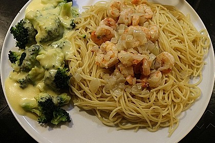 Spaghetti mit Garnelen 34