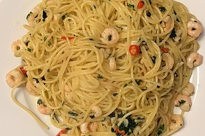 Spaghetti mit Garnelen 27