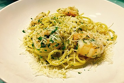 Spaghetti mit Garnelen 8