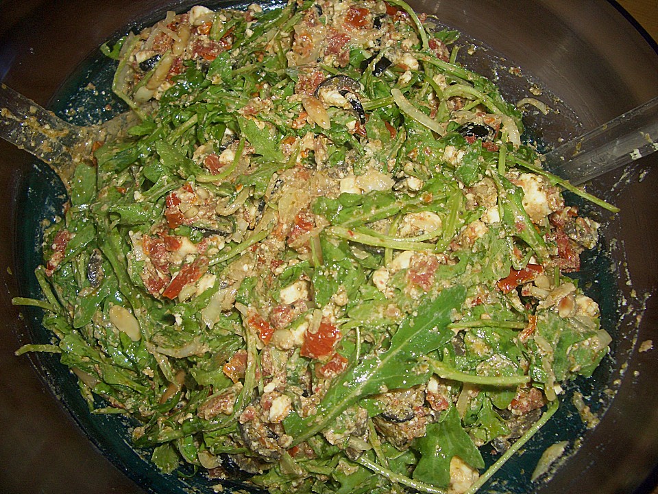 Antipasti - Salat mit Schafskäse und Pesto - Dressing von kipo32 ...