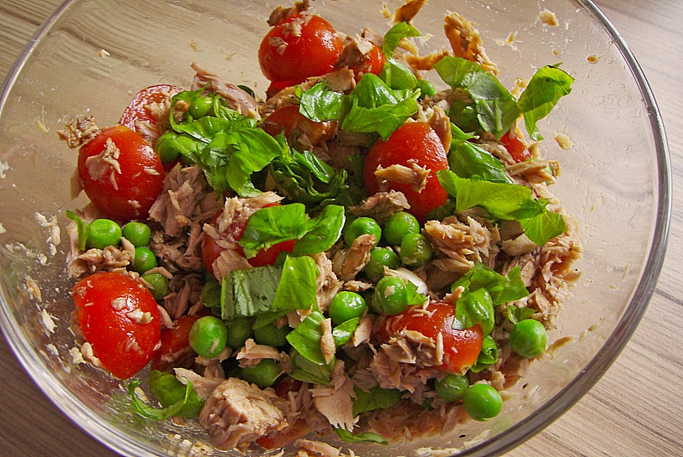 Illes leichter und leckerer Thunfisch - Tomaten - Salat von Illepille ...