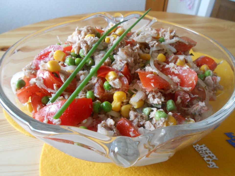 Thunfisch Tomaten Salat — Rezepte Suchen