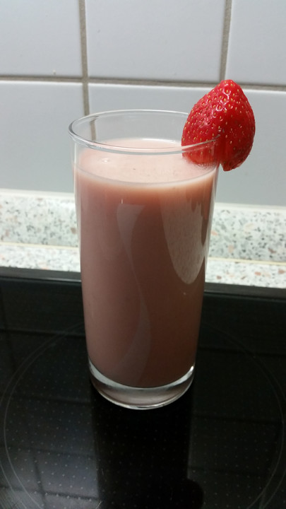 Erdbeer - Bananen - Shake von --rosalie-- | Chefkoch.de