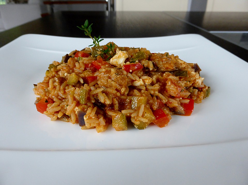 Mediterrane Zucchini Pfanne Mit Reis Und Feta