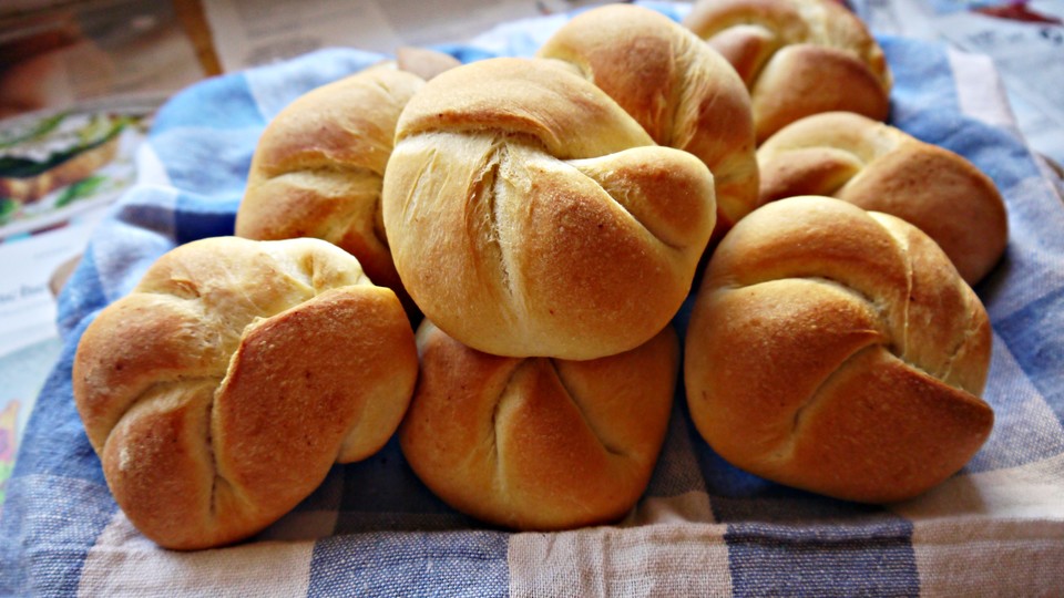 Kaisersemmeln / Kaiserbrötchen | Chefkoch.de Kaisersemmeln / Kaiserbrötchen | Chefkoch.de