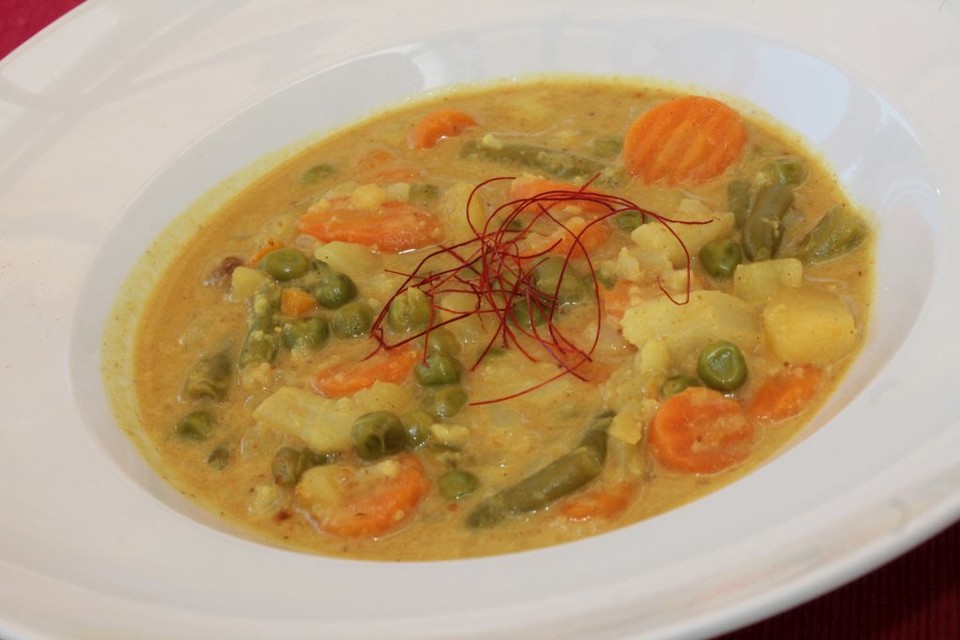 Kartoffel - Gemüse - Eintopf in Curry - Kokos - Soße von anniroc ...
