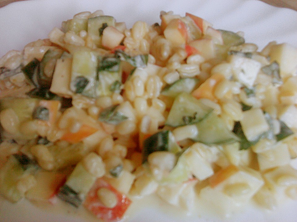 Erfrischender Ebly - Salat von Salome89 | Chefkoch.de