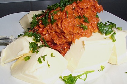 Würzige Tomatenbutter 16
