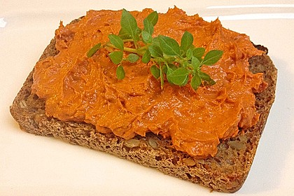 Würzige Tomatenbutter 1