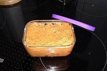 Würzige Tomatenbutter 14