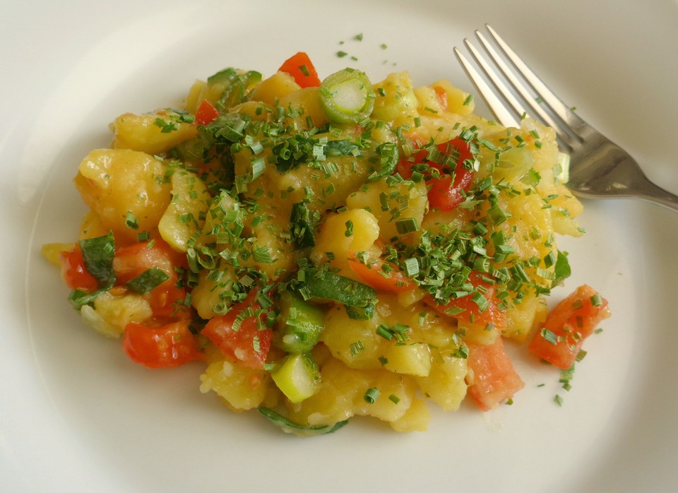 Kartoffelsalat mit Tomaten von DasLau | Chefkoch.de