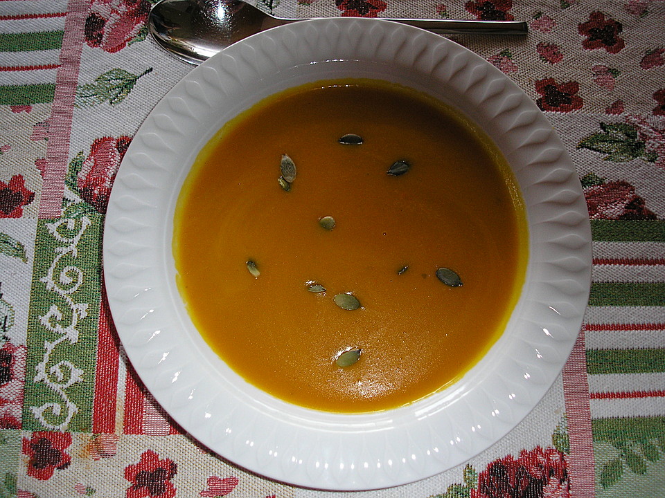 Scharfe Kürbissuppe mit Kokos und Curry von DieKalimera | Chefkoch.de