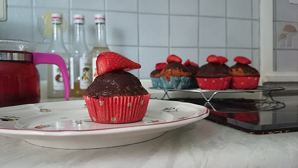 Erdbeer - Schoko - Muffins - Ein tolles Rezept | Chefkoch.de
