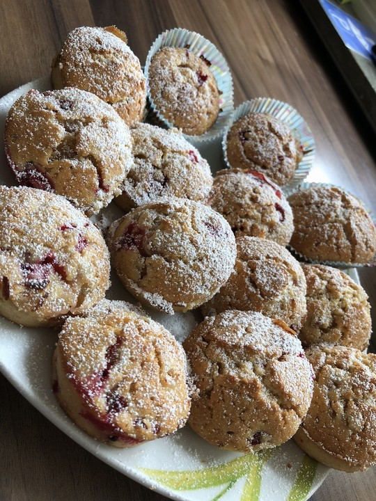 Superleckere Johannisbeer - Muffins von Lulu_22 | Chefkoch.de