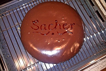 Burgis Sachertorte - eine wienerische Variante 45