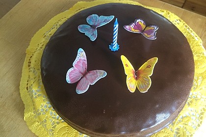 Burgis Sachertorte - eine wienerische Variante 26