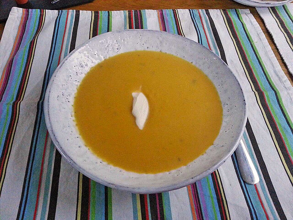 Butternut - Kürbis - Suppe von Kochwichtel007 | Chefkoch.de