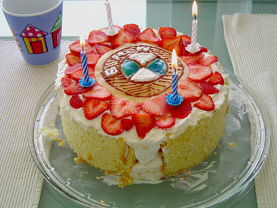 Erdbeer - Wickeltorte von jennybee | Chefkoch.de