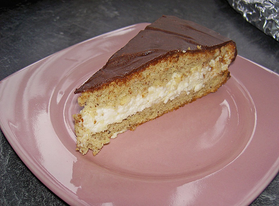 Mandel - Milchcreme - Torte mit Schokolade von Araya | Chefkoch.de