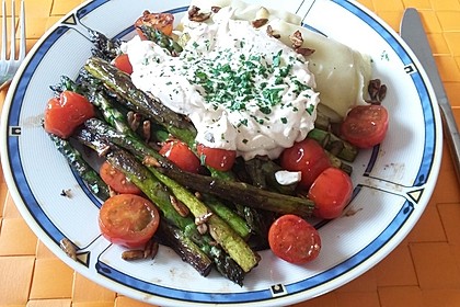 Gebratener grüner Spargel 10